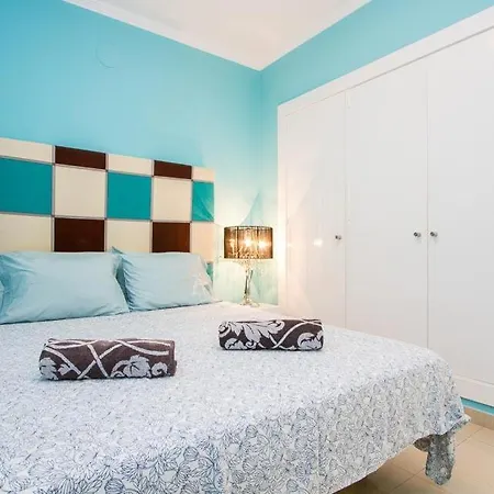 Playa Blanca Sleeps 6 Pool Air Con Wifi Vila